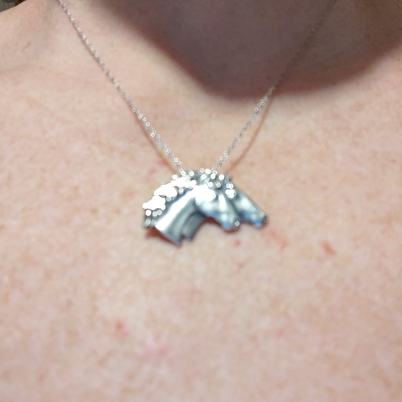 925 silver and black hills gold necklace - Picture 4 of 4